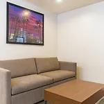 Holiday Inn Express Hollywood Walk Of Fame By Ihg