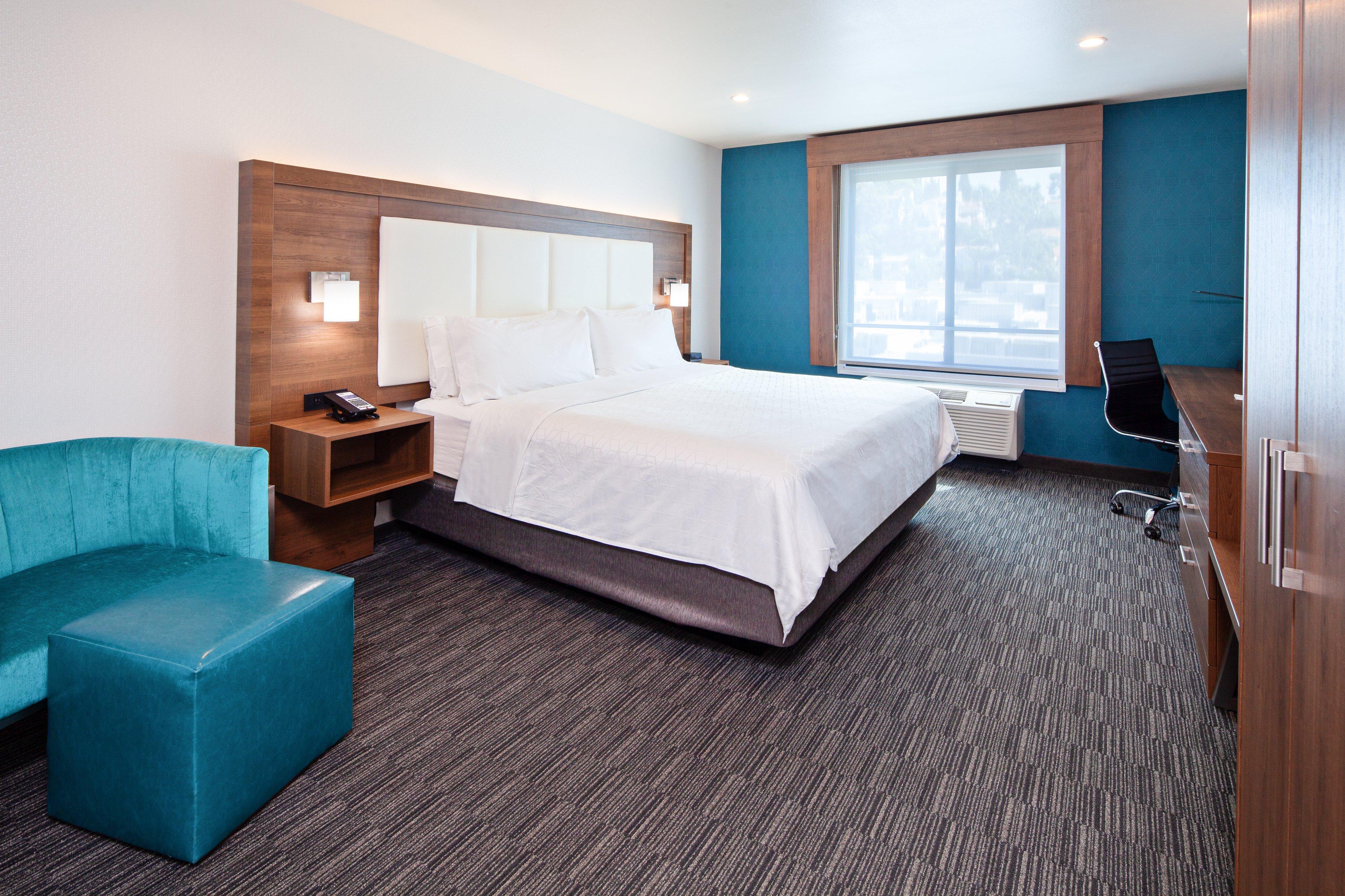 Hotel Express Hollywood Walk Of Fame By Ihg