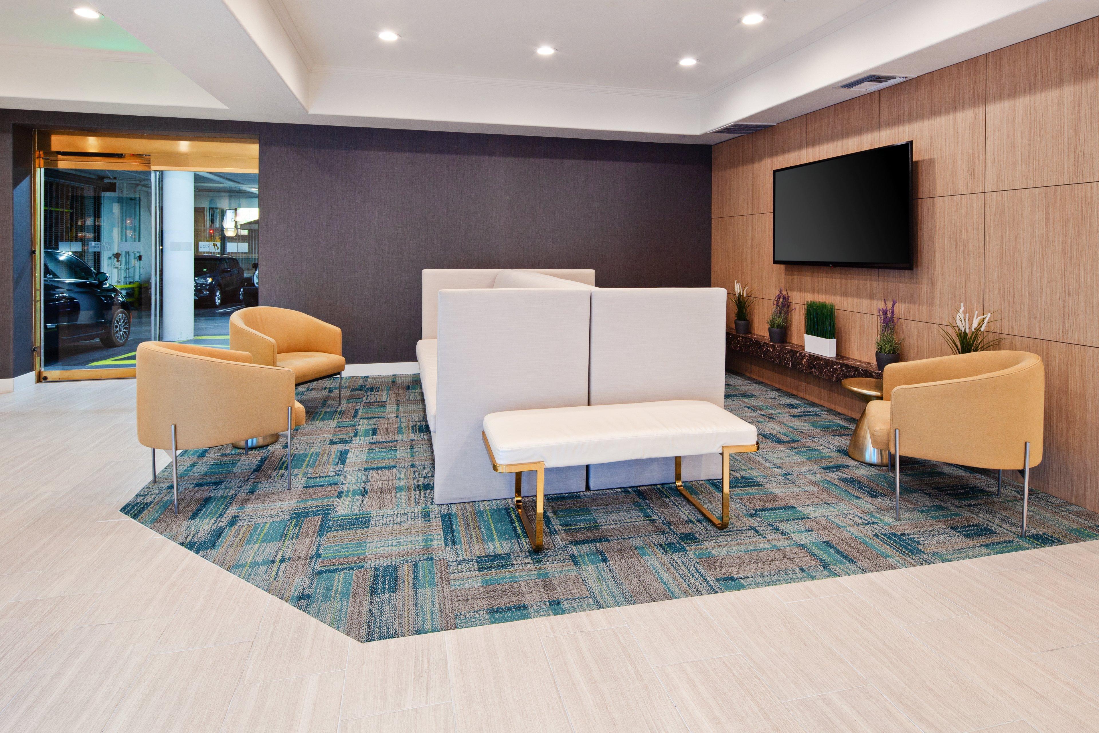 Express Hollywood Walk Of Fame By Ihg Hotel