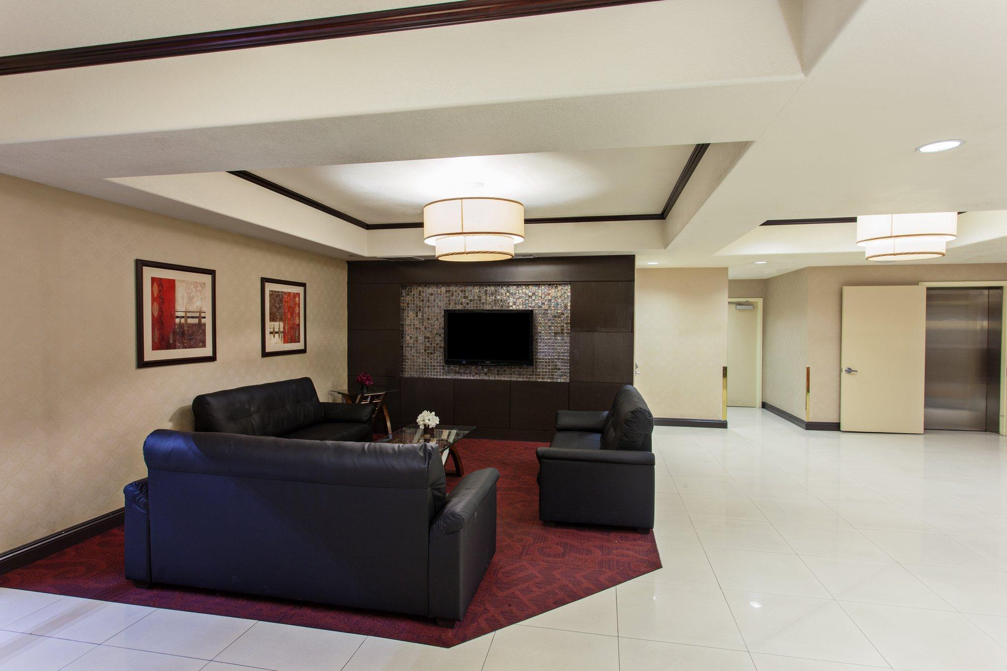 Hotel Express Hollywood Walk Of Fame By Ihg