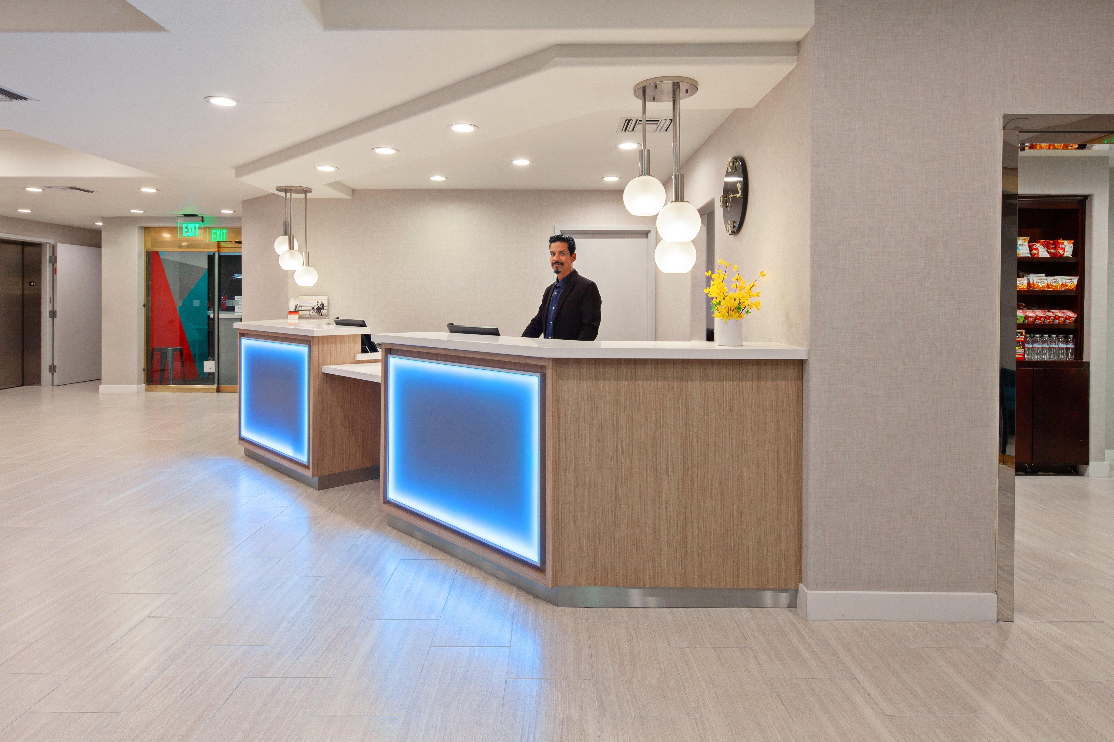 Express Hollywood Walk Of Fame By Ihg 3*
