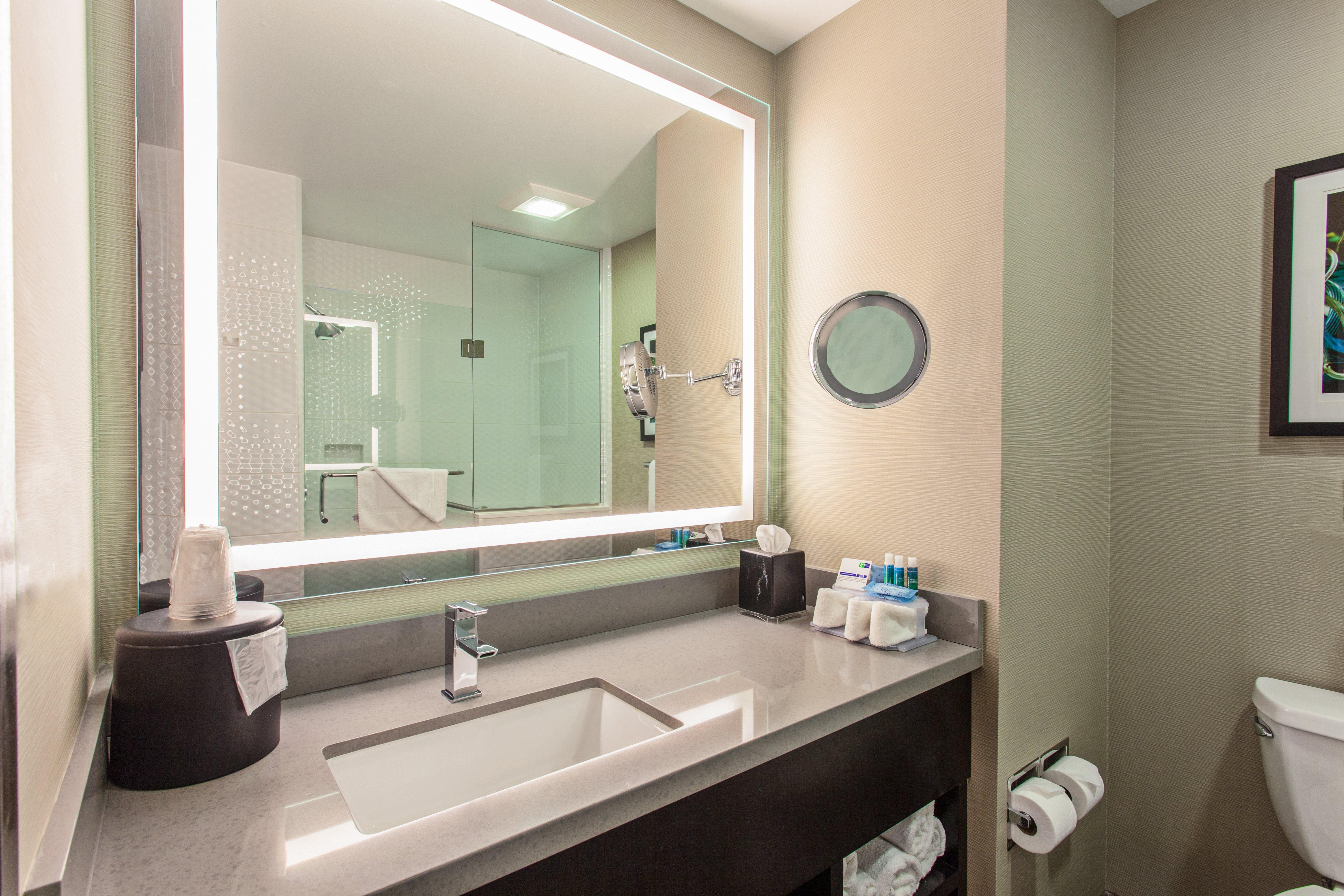 Express Hollywood Walk Of Fame By Ihg Hotel Los Angeles