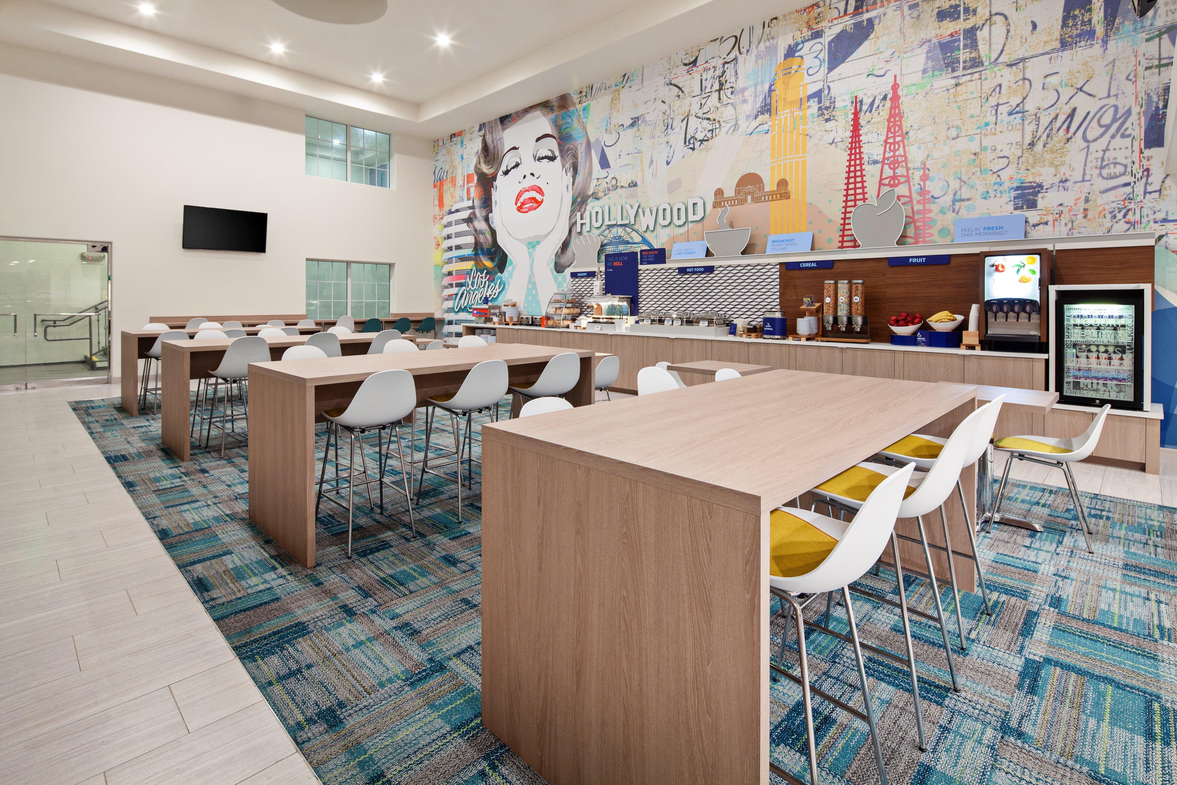 Express Hollywood Walk Of Fame By Ihg Hotel Los Angeles
